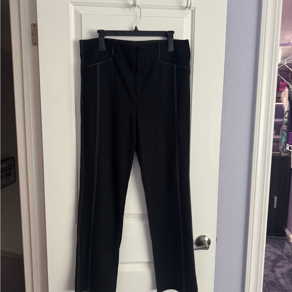 INC, stretch, wht piping, unworn